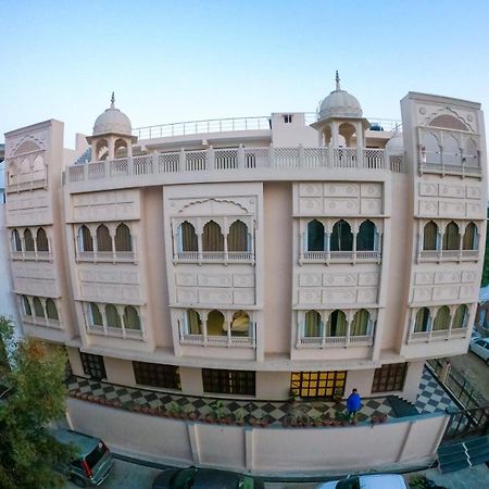 The Taj Vista Agra- Walking Distance To Taj Mahal Hotel Agra  Bagian luar foto
